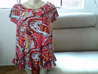 Blusa com babado